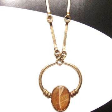 Collier vintage 70's pierre Epuisé